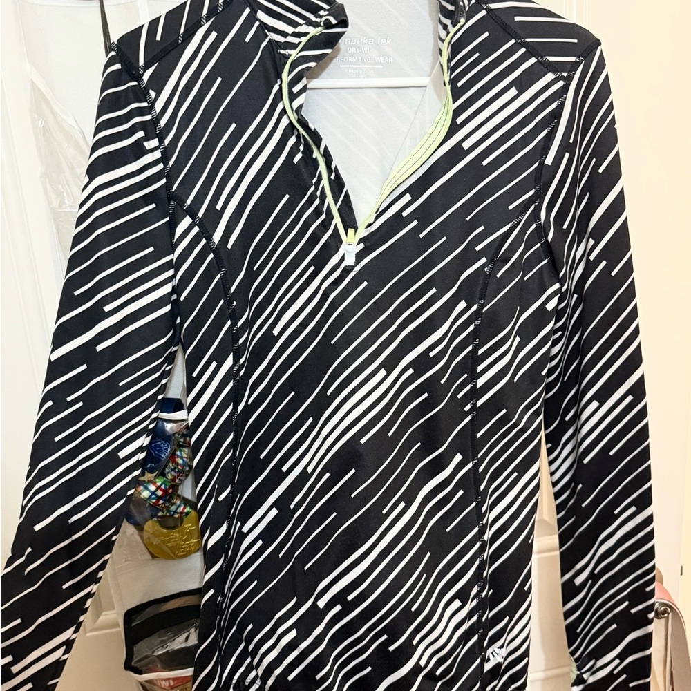 Black and White Stripey Long Sleeve Running Quarterzip